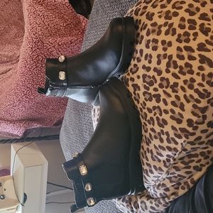 Steve Madden size 5 women bootie